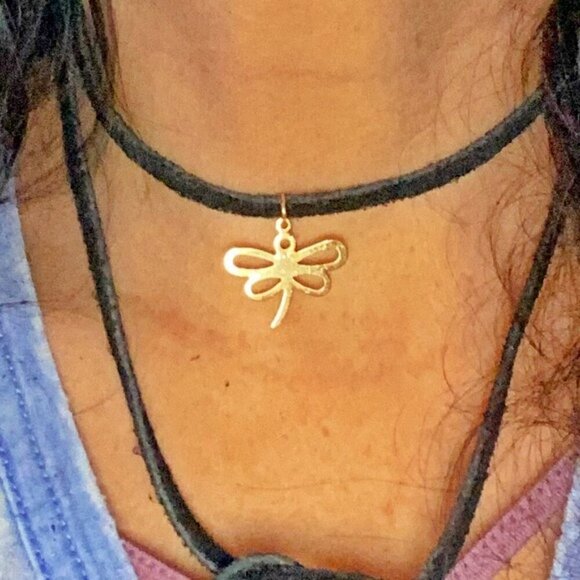 Gold dragonfly charm and long bohemian rope necklace choker - Picture 1 of 4